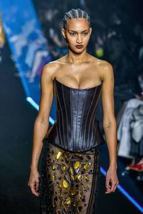 PFW - Georges Hobeika Runway - Paris A model walks the runway during the Georges Hobeika Womenswear Fall Winter 2025-2026 show as part of Paris Fashion Week at Palais De Tokyo in Paris, France, on March 08, 2025. Photo by Shootpix ABACAPRESS.COM Paris France  Copyright: xShootpix ABACAx