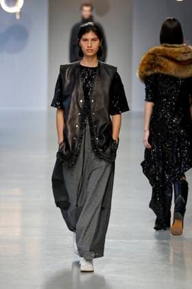 Niccolo Pasqualetti Ready to wear fall winter 2025 26 Paris March 2005 Niccolo Pasqualetti Ready to wear fall winter 2025 26 Paris March 2005, Credit:Zeppelin Avalon  Copyright: xZeppelinx xAvalonx 0974076716