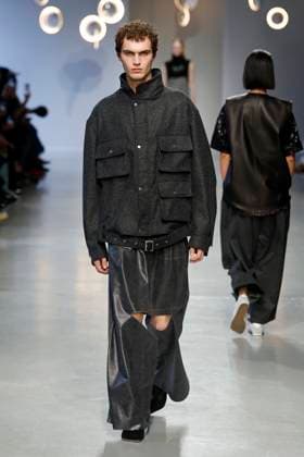 Niccolo Pasqualetti Ready to wear fall winter 2025 26 Paris March 2005 Niccolo Pasqualetti Ready to wear fall winter 2025 26 Paris March 2005, Credit:Zeppelin Avalon  Copyright: xZeppelinx xAvalonx 0974076740