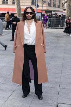 Celebrities at Valentino Fashion Show Jared Leto Photo Call for Le Défilé Valentino Collection Prêt à Porter Automne Hiver 2025 2026 lors de la Fashion Week de Paris PFW , le 9 mars 2025 Olivier Borde Bestimage Celebrities at Valentino Fashion Show Ready to Wear Collection Fall Winter 2025 2026 during Paris Fashion Week, on march 9th 2025 Olivier Borde Bestimage  Copyright: xOLIVIERxBORDEx xBESTIMAGExOLIVIERxBORDEx xBESTIMAGEx
