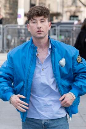 Celebrities at Valentino Fashion Show Barry Keoghan Photo Call for Le Défilé Valentino Collection Prêt à Porter Automne Hiver 2025 2026 lors de la Fashion Week de Paris PFW , le 9 mars 2025 Olivier Borde Bestimage Celebrities at Valentino Fashion Show Ready to Wear Collection Fall Winter 2025 2026 during Paris Fashion Week, on march 9th 2025 Olivier Borde Bestimage  Copyright: xOLIVIERxBORDEx xBESTIMAGExOLIVIERxBORDEx xBESTIMAGEx