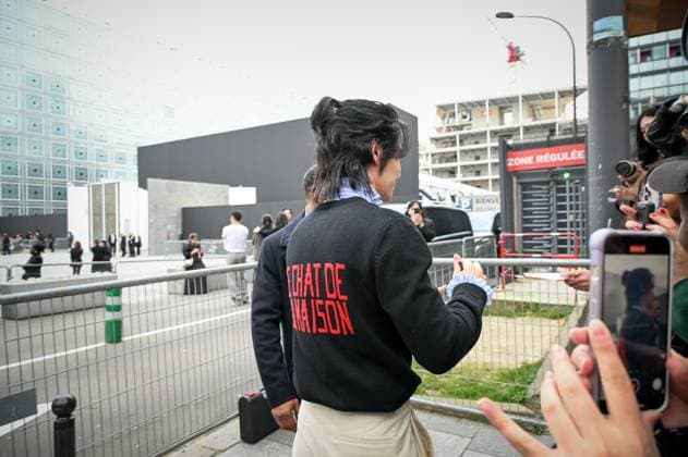 Paris Fashion Week Arrivee people au defile Valentino Arrival of celebrities at Valentino Show Fashion Week, defile Valentino pret a porter femme, Automne Hiver 2025 2026 Jeff Satur 441552 2025 03 09 France  Copyright: xBarbaraxNeymanx xStarfacex STAR_441552_050