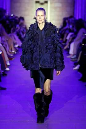 Akris Ready to wear fall winter 2025 26 Paris March 2005 Akris Ready to wear fall winter 2025 26 Paris March 2005, Credit:Zeppelin Avalon  Copyright: xZeppelinx xAvalonx 0974117567
