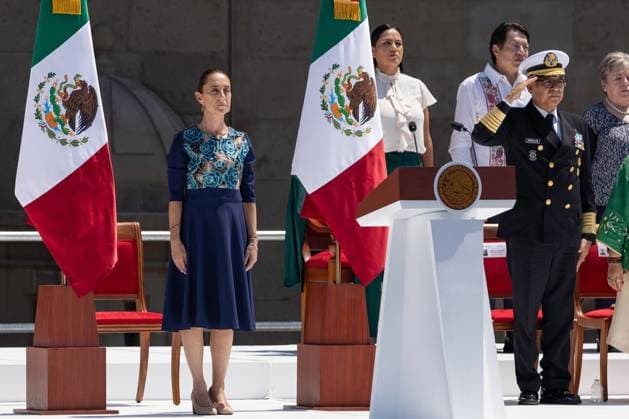 March 9, 2025, Mexico City, Mexico: President CLAUDIA SHEINBAUM PARDO gave a report to thousands of citizens in the Zocalo of Mexico City on the agreement reached with the US government of Donald Trump, with which the imposition of tariffs on Mexico was postponed for one month. .The event was attended by cabinet members and governors from across the country. Mexico City Mexico - ZUMAl178 20250309_znp_l178_033 Copyright: xCristianxLeyvax