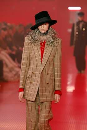 Valentino Ready to wear fall winter 2025 26 Paris March 2005 Valentino Ready to wear fall winter 2025 26 Paris March 2005, Credit:Zeppelin Avalon  Copyright: xZeppelinx xAvalonx 0974113509