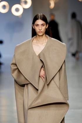 Niccolo Pasqualetti Ready to wear fall winter 2025 26 Paris March 2005 Niccolo Pasqualetti Ready to wear fall winter 2025 26 Paris March 2005, Credit:Zeppelin Avalon  Copyright: xZeppelinx xAvalonx 0974123039