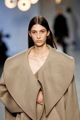 Niccolo Pasqualetti Ready to wear fall winter 2025 26 Paris March 2005 Niccolo Pasqualetti Ready to wear fall winter 2025 26 Paris March 2005, Credit:Zeppelin Avalon  Copyright: xZeppelinx xAvalonx 0974123061