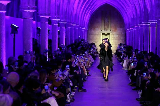 Akris Ready to wear fall winter 2025 26 Paris March 2005 Akris Ready to wear fall winter 2025 26 Paris March 2005, Credit:Zeppelin Avalon  Copyright: xZeppelinx xAvalonx 0974120320