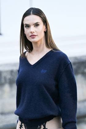 PFW Balenciaga Arrivals Alessandra Ambrosio attending the Balenciaga Womenswear Fall Winter 2025-2026 show as part of Paris Fashion Week in Paris, France on March 09, 2025. Photo by Aurore Marechal ABACAPRESS.COM Paris France  Copyright: xMarechalxAurore ABACAx