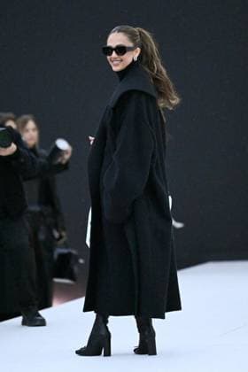 PFW Balenciaga Arrivals Jessica Alba attending the Balenciaga Womenswear Fall Winter 2025-2026 show as part of Paris Fashion Week in Paris, France on March 09, 2025. Photo by Aurore Marechal ABACAPRESS.COM Paris France  Copyright: xMarechalxAurore ABACAx