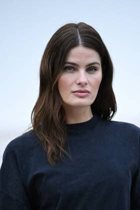 PFW Balenciaga Arrivals Isabeli Fontana attending the Balenciaga Womenswear Fall Winter 2025-2026 show as part of Paris Fashion Week in Paris, France on March 09, 2025. Photo by Aurore Marechal ABACAPRESS.COM Paris France  Copyright: xMarechalxAurore ABACAx