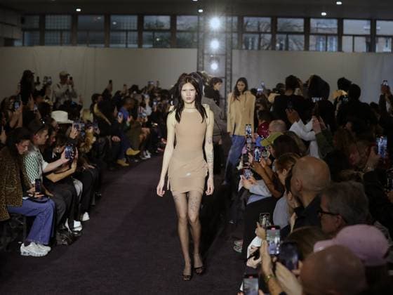 PFW - Ottolinger Runway A model walks the runway during the Ottolinger Womenswear Fall Winter 2025-2026 show as part of Paris Fashion Week at 13 rue de Santeuil on March 09, 2025 in Paris, France. Photo by Alain-gil Gonzalez ABACAPRESS.COM Paris France  Copyright: xGonzalezxAlain-Gil ABACAx