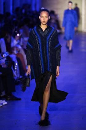 PFW Akris Runway A model walks the runway during the Akris Womenswear Fall Winter 2025-2026 show as part of Paris Fashion Week in Paris, France on March 09, 2025. Photo by Aurore Marechal ABACAPRESS.COM Paris France  Copyright: xMarechalxAurore ABACAx