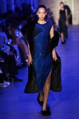 PFW Akris Runway A model walks the runway during the Akris Womenswear Fall Winter 2025-2026 show as part of Paris Fashion Week in Paris, France on March 09, 2025. Photo by Aurore Marechal ABACAPRESS.COM Paris France  Copyright: xMarechalxAurore ABACAx