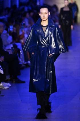 PFW Akris Runway A model walks the runway during the Akris Womenswear Fall Winter 2025-2026 show as part of Paris Fashion Week in Paris, France on March 09, 2025. Photo by Aurore Marechal ABACAPRESS.COM Paris France  Copyright: xMarechalxAurore ABACAx