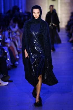 PFW Akris Runway A model walks the runway during the Akris Womenswear Fall Winter 2025-2026 show as part of Paris Fashion Week in Paris, France on March 09, 2025. Photo by Aurore Marechal ABACAPRESS.COM Paris France  Copyright: xMarechalxAurore ABACAx