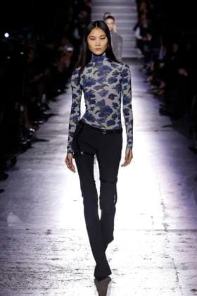Coperni Ready to wear fall winter 2025 26 Paris March 2005 Coperni Ready to wear fall winter 2025 26 Paris March 2005, Credit:Zeppelin Avalon  Copyright: xZeppelinx xAvalonx 0974218005