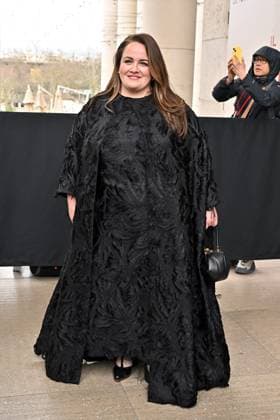 PFW Gabriela Hearst Outside Arrivals Jessica Gunning arriving at Gabriela Hearst show during Paris Fashion Week in Paris, France on March 10, 2025. Photo by Julien Reynaud APS-Medias ABACAPRESS.COM Paris France  Copyright: xReynaudxJulien APS-Medias ABACAx