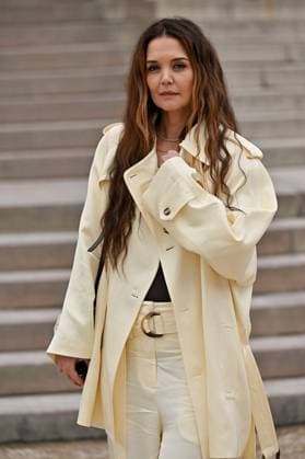 PFW Zimmerman Outside Arrivals Katie Holmes arriving at Zimmerman show during Paris Fashion Week in Paris, France on March 10, 2025. Photo by Julien Reynaud APS-Medias ABACAPRESS.COM Paris France  Copyright: xReynaudxJulien APS-Medias ABACAx