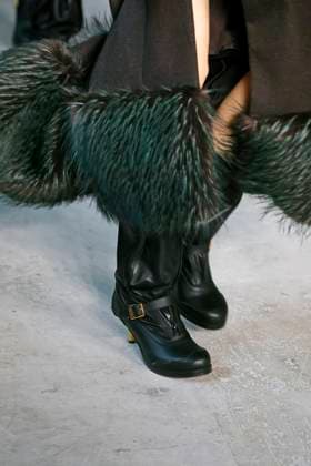 Sacai Ready to Wear Fall Winter 2025 - Paris, March 2025 Sacai Ready to Wear Fall Winter 2025 - Paris, March 2025, Credit:Zeppelin Avalon  Copyright: xZeppelinx xAvalonx 0974346705
