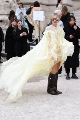 Arrivals at the Zimmermann Fashion Collection Ready to Wear Fall Winter 2025 2026 show during Paris Fashion Week PFW Violet Grace Atkinson arrivals at the Zimmermann Fashion Collection Ready to Wear Fall Winter 2025 2026 show during Paris Fashion Week PFW , in Paris, France, on March 10, 2025 Denis Guignebourg Bestimage Arrivals at the Zimmermann Fashion Collection Ready to Wear Fall Winter 2025 2026 show during Paris Fashion Week PFW , in Paris, France, on March 10, 2025 Paris France  Copyright: xYoannxOuahcenex xBestimagexYoannxOuahcenex xBestimagex