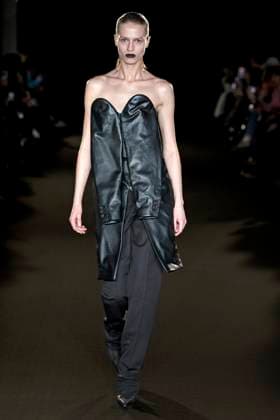 Situationist Ready to Wear Fall Winter 2025 - Paris, March 2025 Situationist Ready to Wear Fall Winter 2025 - Paris, March 2025, Credit:Zeppelin Avalon  Copyright: xZeppelinx xAvalonx 0974464592