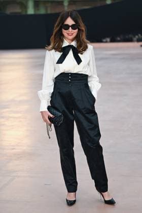 PFW Chanel Photocall Elsa Zylberstein attending the Chanel Womenswear Fall Winter 2025-2026 show as part of Paris Fashion Week in Paris, France on March 11, 2025. Photo by Aurore Marechal ABACAPRESS.COM Paris France  Copyright: xMarechalxAurore ABACAx