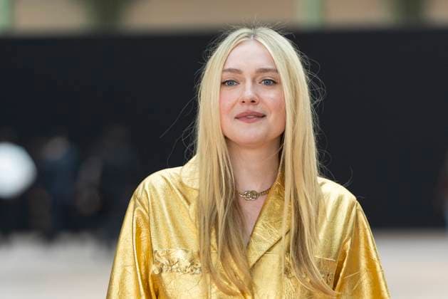 Photocall of the Chanel Womens Fashion Show Ready to Wear Fall Winter 2025 2026 during Paris Fashion Week PFW at the Grand Palais Dakota Fanning at the photocall of the Chanel Womens Fashion Show Ready to Wear Fall Winter 2025 2026 during Paris Fashion Week PFW at the Grand Palais, Paris, France, March 11, 2025 Olivier Borde Bestimage Celebs at Chanel Fashion Show Ready to Wear Collection Fall Winter 2025 2026 during Paris Fashion Week, on march 11th 2025 Paris France  Copyright: xOLIVIERxBORDEx xBESTIMAGExOLIVIERxBORDEx xBESTIMAGEx