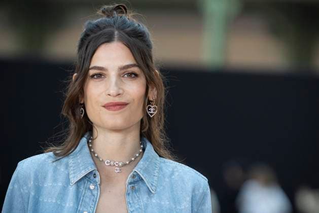Photocall of the Chanel Womens Fashion Show Ready to Wear Fall Winter 2025 2026 during Paris Fashion Week PFW at the Grand Palais Alma Jodorowsky at the photocall of the Chanel Womens Fashion Show Ready to Wear Fall Winter 2025 2026 during Paris Fashion Week PFW at the Grand Palais, in Paris, France, on March 11th 2025 Olivier Borde Bestimage Celebs at Chanel Fashion Show Ready to Wear Collection Fall Winter 2025 2026 during Paris Fashion Week, on march 11th 2025 Paris France  Copyright: xOLIVIERxBORDEx xBESTIMAGExOLIVIERxBORDEx xBESTIMAGEx