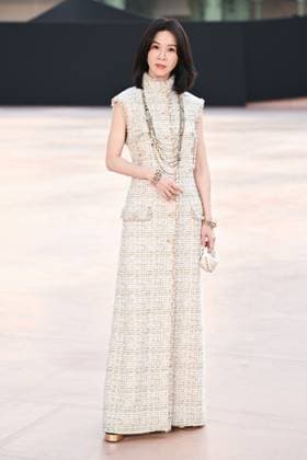 PFW Chanel Photocall A guest attending the Chanel Womenswear Fall Winter 2025-2026 show as part of Paris Fashion Week in Paris, France on March 11, 2025. Photo by Aurore Marechal ABACAPRESS.COM Paris France  Copyright: xMarechalxAurore ABACAx