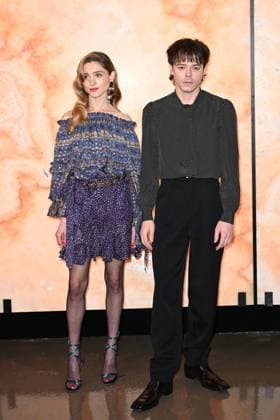 Bilder des Jahres 2025, Entertainment 03 März Entertainment Themen der Woche KW11 PFW Yves Saint Laurent Photocall Natalia Dyer and Charlie Heaton attending the Yves Saint Laurent Womenswear Fall Winter 2025-2026 show as part of Paris Fashion Week in Paris, France on March 11, 2025. Photo by Aurore Marechal ABACAPRESS.COM Paris France  Copyright: xMarechalxAurore ABACAx