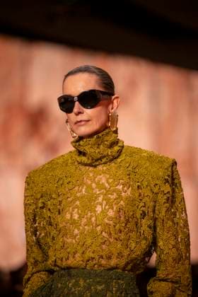 PFW - Saint Laurent Runway Models present creations by Saint Laurent for the Womenswear Ready-to-wear Fall-Winter 2025 2026 collection as part of the Paris Fashion Week, in Paris on March 11, 2025.Photo by Eliot Blondet ABACAPRESS.COM Paris France  Copyright: xBlondetxEliot ABACAx