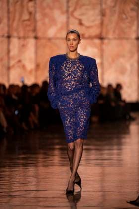 PFW - Saint Laurent Runway Models present creations by Saint Laurent for the Womenswear Ready-to-wear Fall-Winter 2025 2026 collection as part of the Paris Fashion Week, in Paris on March 11, 2025.Photo by Eliot Blondet ABACAPRESS.COM Paris France  Copyright: xBlondetxEliot ABACAx