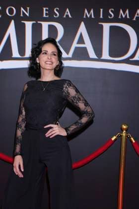 Con Esa Misma Mirada Tv Series Photocall Ximena Herrera poses during a Photocall for the presentation of the Vix Original Series Con Esa Misma Mirada . on March 11, 2025 in Mexico City, Mexico. (Photo by Yamak Perea Eyepix Group) Copyright: xYamakxPerea xEyepixxGroupx YP_11032025_146562