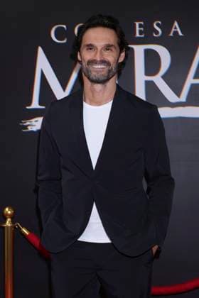 Con Esa Misma Mirada Tv Series Photocall Ivan Sanchez poses during a Photocall for the presentation of the Vix Original Series Con Esa Misma Mirada . on March 11, 2025 in Mexico City, Mexico. (Photo by Yamak Perea Eyepix Group) Copyright: xYamakxPerea xEyepixxGroupx YP_11032025_146583