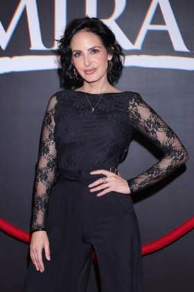 March 11, 2025, Mexico City, Ciudad de Mexico, Mexico: Ximena Herrera poses during a Photocall for the presentation of the Vix Original Series Con Esa Misma Mirada . on March 11, 2025 in Mexico City, Mexico. Mexico City Mexico - ZUMAe321 20250311_zea_e321_001 Copyright: xYamakxPereax