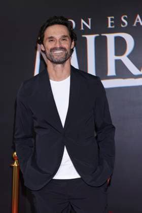 March 11, 2025, Mexico City, Ciudad de Mexico, Mexico: IvoÂ¡n SoÂ¡nchez poses during a Photocall for the presentation of the Vix Original Series Con Esa Misma Mirada . on March 11, 2025 in Mexico City, Mexico. Mexico City Mexico - ZUMAe321 20250311_zea_e321_036 Copyright: xYamakxPereax