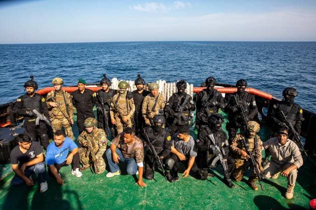Golf von Oman, Gemeinsames Marinemanöver von Iran, Russland und China March 12, 2025, Gulf Of Oman, Indian Ocean, Iran: Soldiers are carrying out operations during joint military exercises conducted by Iran, Russia, and China in the Gulf of Oman. The three countries will participate in a three-day naval drill in the Gulf of Oman and the Indian Ocean. This week, the navies of Iran, Russia, and China are conducting military exercises off the coast of Iran to enhance their cooperation. Gulf Of Oman Iran - ZUMAi98_ 20250312_zih_i98_054 Copyright: xIranianxArmyxOfficex
