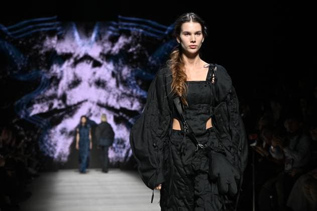 Fourth Moscow Fashion Week 8878035 13.03.2025 A model presents a creation by the brand ABZAEVA during the 4th Moscow Fashion Week at the Manege Central Exhibition Hall in Moscow, Russia. Ekaterina Chesnokova Sputnik Moscow Russia  Copyright: xEkaterinaxChesnokovax