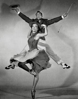 Archivbilder der Woche KW11 Gene Kelly, Leslie Caron, An American in Paris (1951) MGM Hollywood CA USA  34580885THA