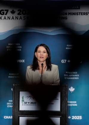 Abschlusspressekonferenz von Annalena Baerbock (Buendnis 90 Die Gruenen), Bundesaussenministerin, aufgenommen im Rahmen ihrer Teilnahme am Treffen der G7 Aussenministerinnen und Aussenminister in Charlevoix, Kanada. Fotografiert im Auftrag des Auswaertigen Amtes Charlevoix Kanada Copyright: xThomasxKoehler AAx