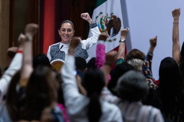 News Themen der Woche KW11 News Bilder des Tages March 14, 2025, Mexico City, Mexico: Mexican President CLAUDIA SHEINBAUM PARDO led, at the National Palace, the opening ceremony of the Inter-Parliamentary Union s (IPU) World Conference of Women Parliamentarians. According to the event organizers, more than 300 participants from around the world will attend. Mexico City Mexico - ZUMAl178 20250314_znp_l178_008 Copyright: xCristianxLeyvax