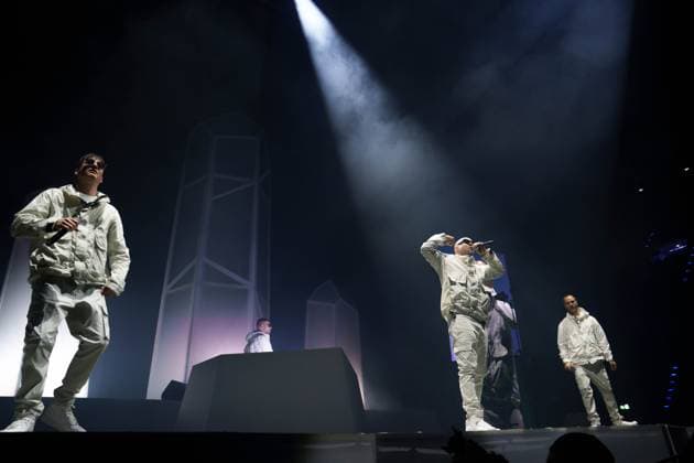Entertainment Themen der Woche KW11 14.03.2025, K.I.Z., Rapper, live im Konzert in der Max-Schmeling-Halle in Berlin, Musik, mit Tarek Ebene, Maxim Drüner, Nico Seyfrid, Berlin Deutschland, Germany *** 14 03 2025, K I Z , Rapper, live in concert at the Max Schmeling Halle in Berlin, Music, with Tarek Ebene, Maxim Drüner, Nico Seyfrid, Berlin Germany, Germany