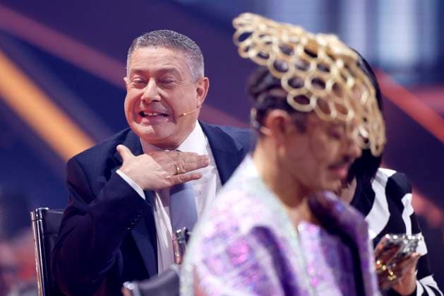 Entertainment Themen der Woche KW11 Die Jury-Mitglieder Jorge Gonzalez, Motsi Mabuse und Joachim Llambi (mit einer Kopf-ab-Geste) bei der 18. Staffel der RTL-Tanzshow Lets Dance im Coloneum. Köln, 14.03.2025 NRW Deutschland *** The jury members Jorge Gonzalez, Motsi Mabuse and Joachim Llambi with a head off gesture at the 18th season of the RTL dance show Lets Dance at the Coloneum Cologne, 14 03 2025 NRW Germany Copyright: xChristophxHardtx