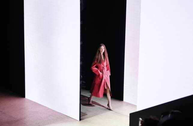 Russia Moscow Fashion Week 8880241 16.03.2025 A model presents a creation by Turkish brand EMRE ERDEMOGLU during the 4th Moscow Fashion Week at the Manege Central Exhibition Hall in Moscow, Russia. Grigory Sysoev Sputnik Moscow Russia  Copyright: xGrigoryxSysoevx