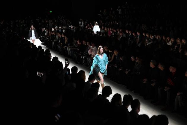 Russia Moscow Fashion Week 8881338 17.03.2025 Models present creations by the brand LI LAB during the 4th Moscow Fashion Week at the Manege Central Exhibition Hall in Moscow, Russia. Vladimir Astapkovich Sputnik Moscow Russia  Copyright: xVladimirxAstapkovichx