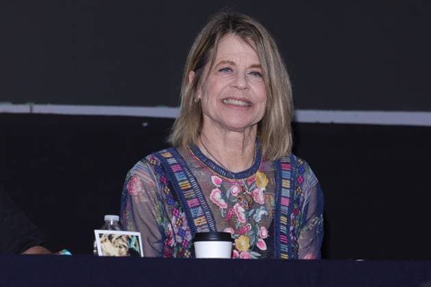 March 16, 2025, Mexico City, Ciudad de Mexico, Mexico: Actress Linda Hamilton attends a press conference for La Mole 2025, comics convention and cosplayers at Mexico City World Trade Center. on March 16, 2025 in Mexico City, Mexico. Mexico City Mexico - ZUMAe321 20250316_zea_e321_030 Copyright: xYamakxPereax