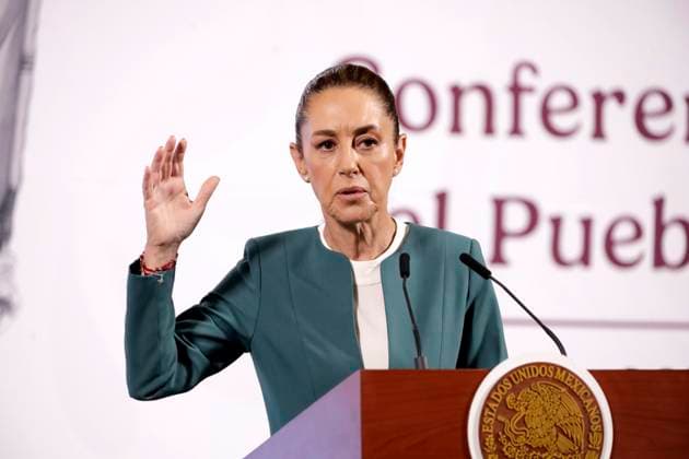 Mexiko, Claudia Sheinbaum Pressekonferenz in Mexiko-Stadt Mexico™s President, Claudia Sheinbaum Holds Briefing Conference Mexican President Claudia Sheinbaum Pardo, speaking during a briefing conference at National Palace. on March 17, 2025 in Mexico City, Mexico. (Photo by Luis Barron Eyepix Group) Copyright: xLuisxBarron xEyepixxGroupx LB_16032025_147514