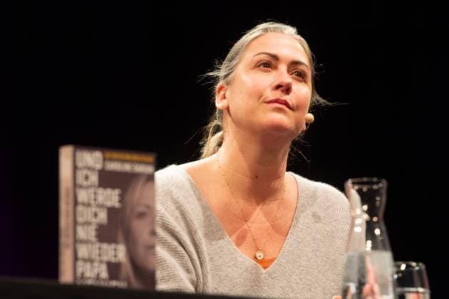 Bilder des Jahres 2025, News 03 März News Themen der Woche KW12 Lit.cologne Festival In Cologne Caroline Darian, daughter of Gisele Pelicot, is on the stage of WDR Funkhaus in Cologne, Germany, on March 17, 2025, during the lit.cologne, the international literature festival Cologne Germany  Copyright: xYingxTangx originalFilename: tang-notitle250317_npbXL.jpg