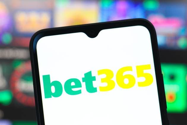 Photo illustration in Canada - 18 Mar 2025 In this photo illustration, the Bet365 Group logo is seen displayed on a smartphone screen. Canada Copyright: xThomasxFullerx xSOPAxImagesx TFSPI_18032025-5588